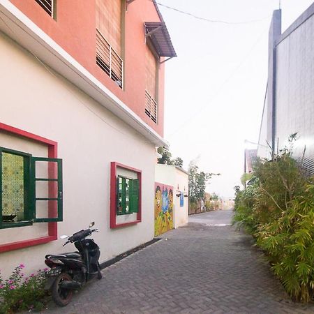 Reddoorz Plus Syariah Near Alun Alun Sampang Sampang  Exterior foto