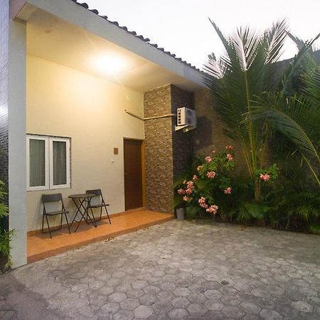 Reddoorz Plus Syariah Near Alun Alun Sampang Sampang  Exterior foto