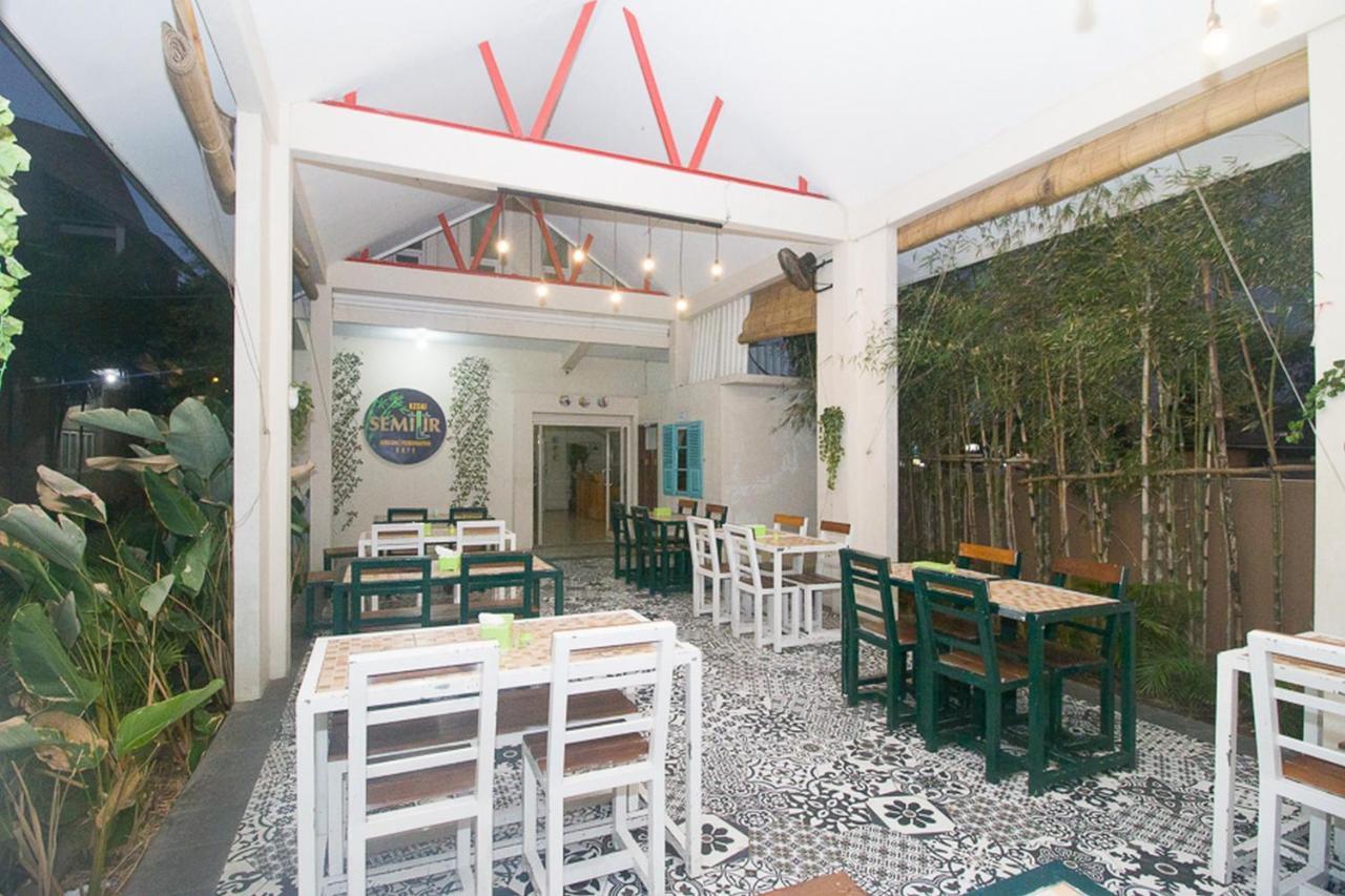 Reddoorz Plus Syariah Near Alun Alun Sampang Sampang  Exterior foto